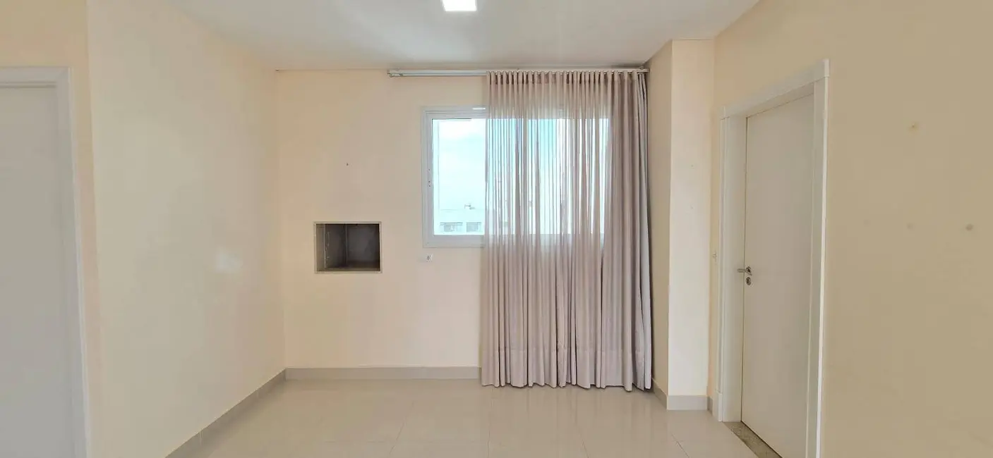 Foto 8 de Apartamento com 2 quartos à venda, 135m2 em Centro, Cascavel - PR