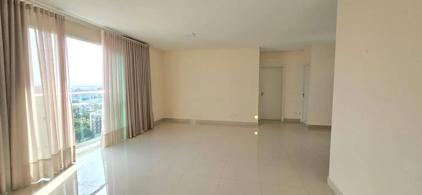 Foto 1 de Apartamento com 2 quartos à venda, 135m2 em Centro, Cascavel - PR
