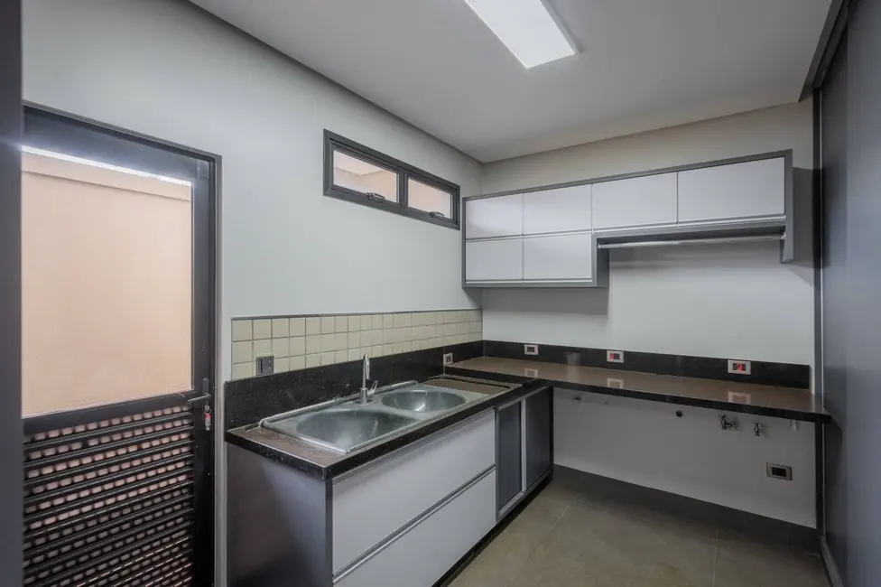 Foto 9 de Casa com 4 quartos à venda, 597m2 em FAG, Cascavel - PR