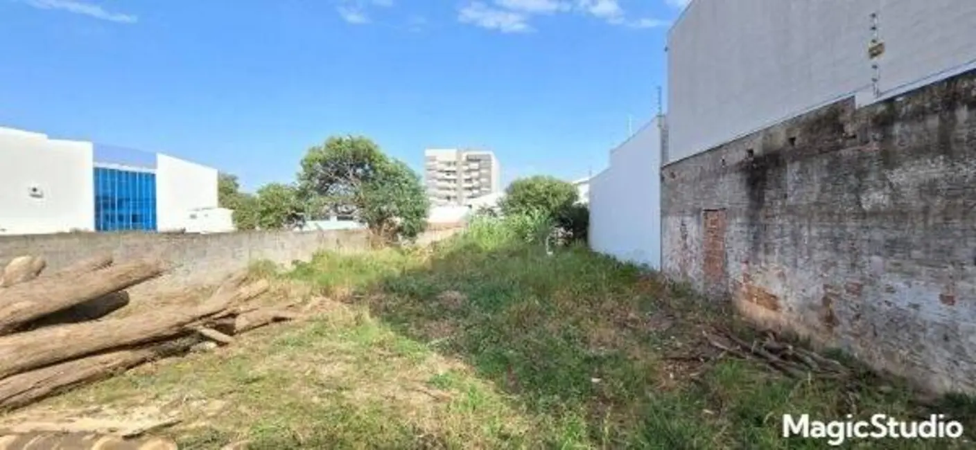 Foto 3 de Terreno / Lote à venda, 644m2 em Centro, Cascavel - PR