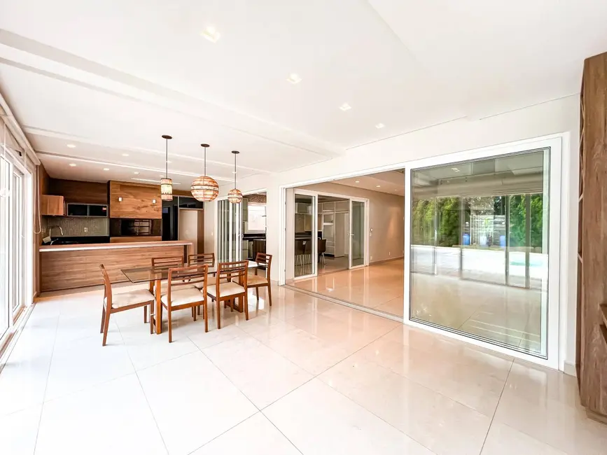 Foto 4 de Casa de Condomínio com 4 quartos à venda, 600m2 em FAG, Cascavel - PR