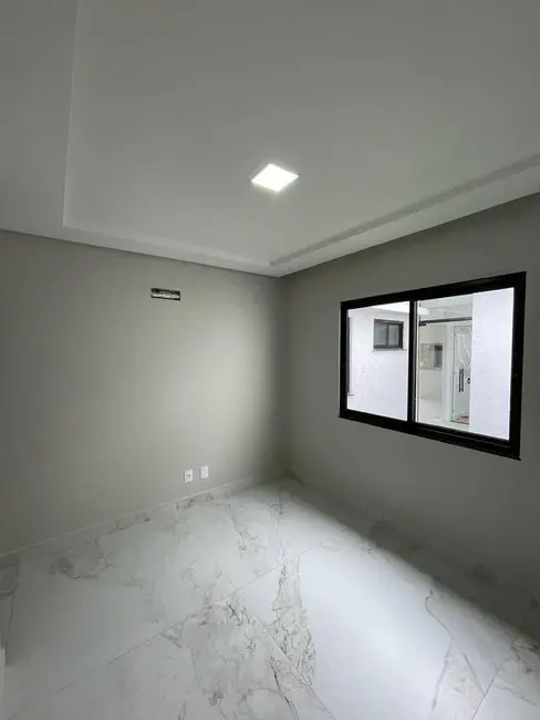 Foto 9 de Casa com 3 quartos à venda, 360m2 em Parque Verde, Cascavel - PR