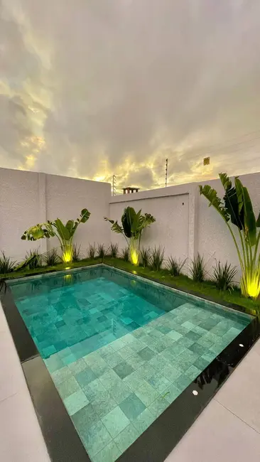 Foto 2 de Casa com 3 quartos à venda, 360m2 em Parque Verde, Cascavel - PR