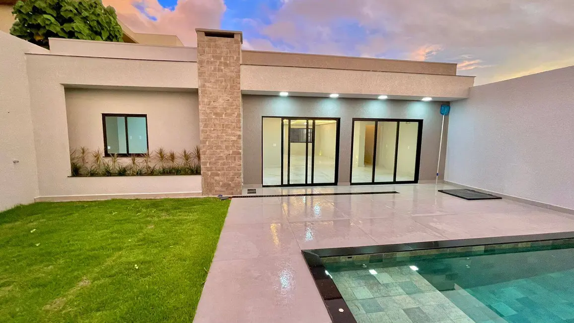 Foto 3 de Casa com 3 quartos à venda, 360m2 em Parque Verde, Cascavel - PR