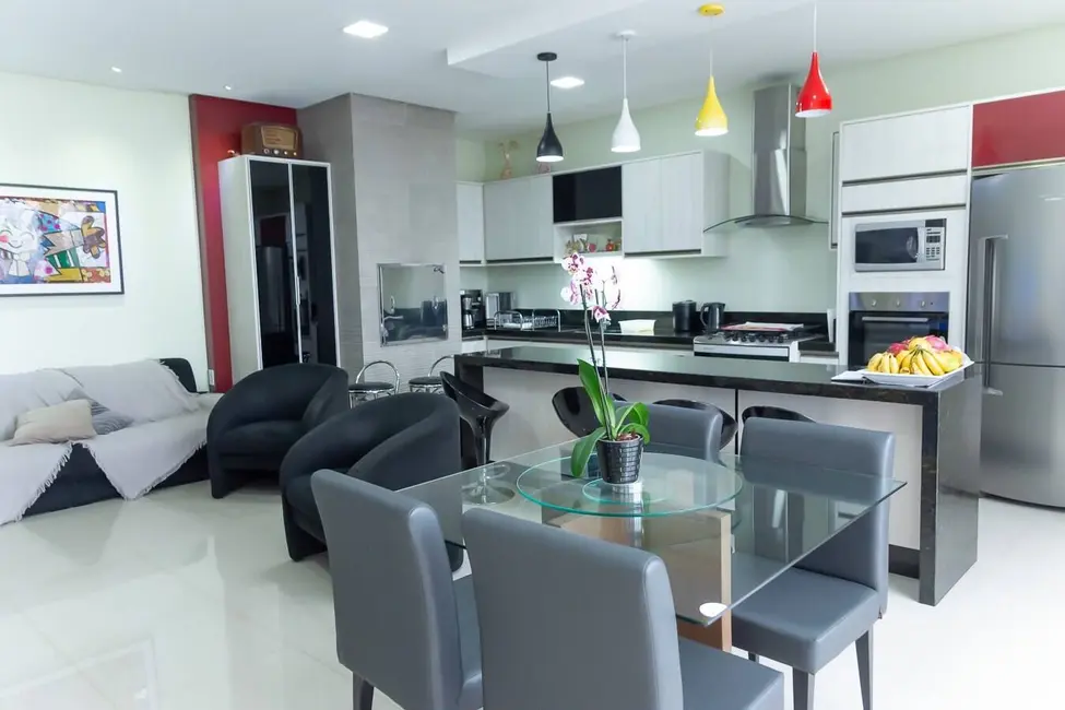 Foto 6 de Sobrado com 4 quartos à venda, 200m2 em Country, Cascavel - PR