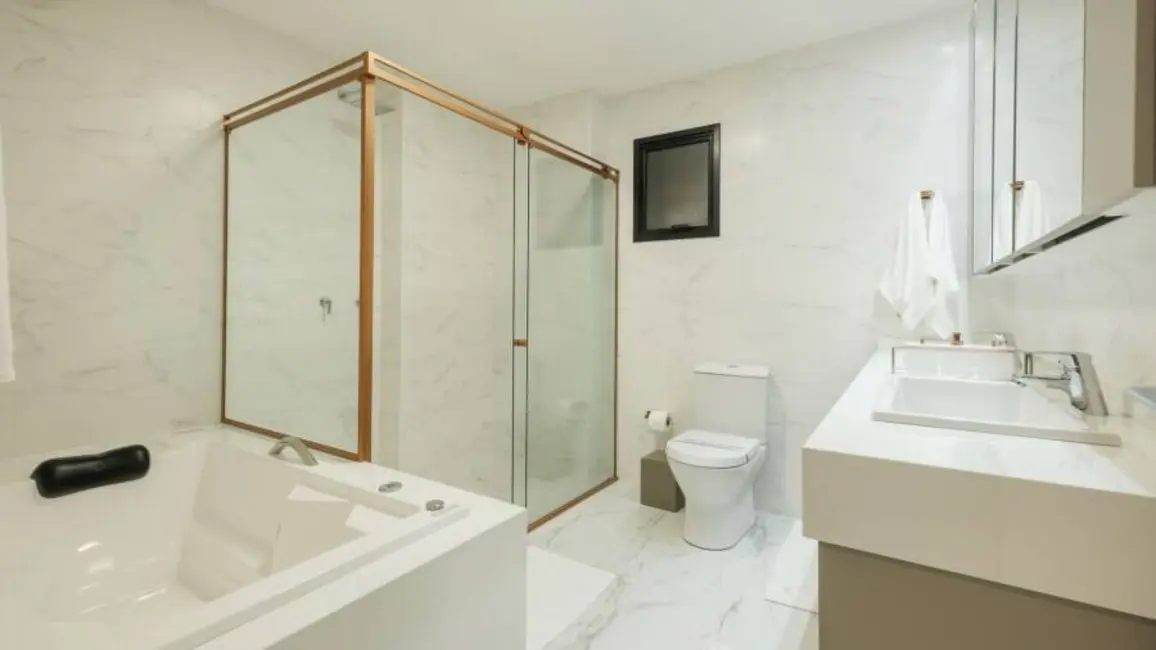 Foto 6 de Apartamento com 3 quartos à venda, 150m2 em Centro, Cascavel - PR