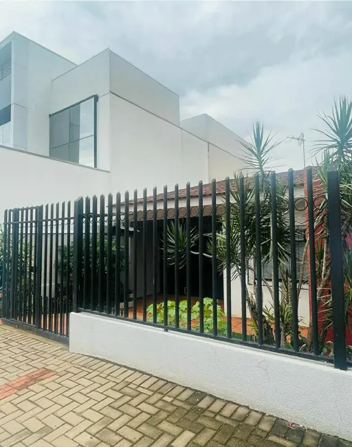 Foto 2 de Sala Comercial à venda, 286m2 em Centro, Cascavel - PR