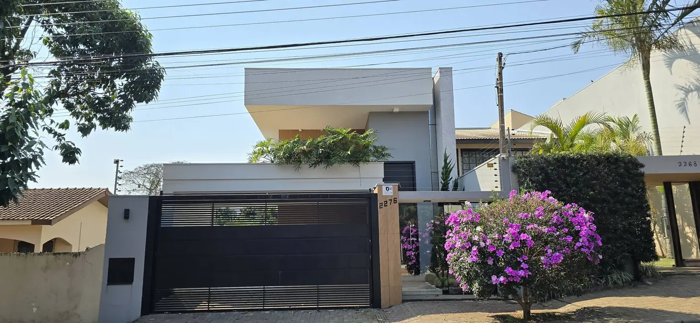 Foto 6 de Sobrado com 4 quartos à venda, 271m2 em Country, Cascavel - PR