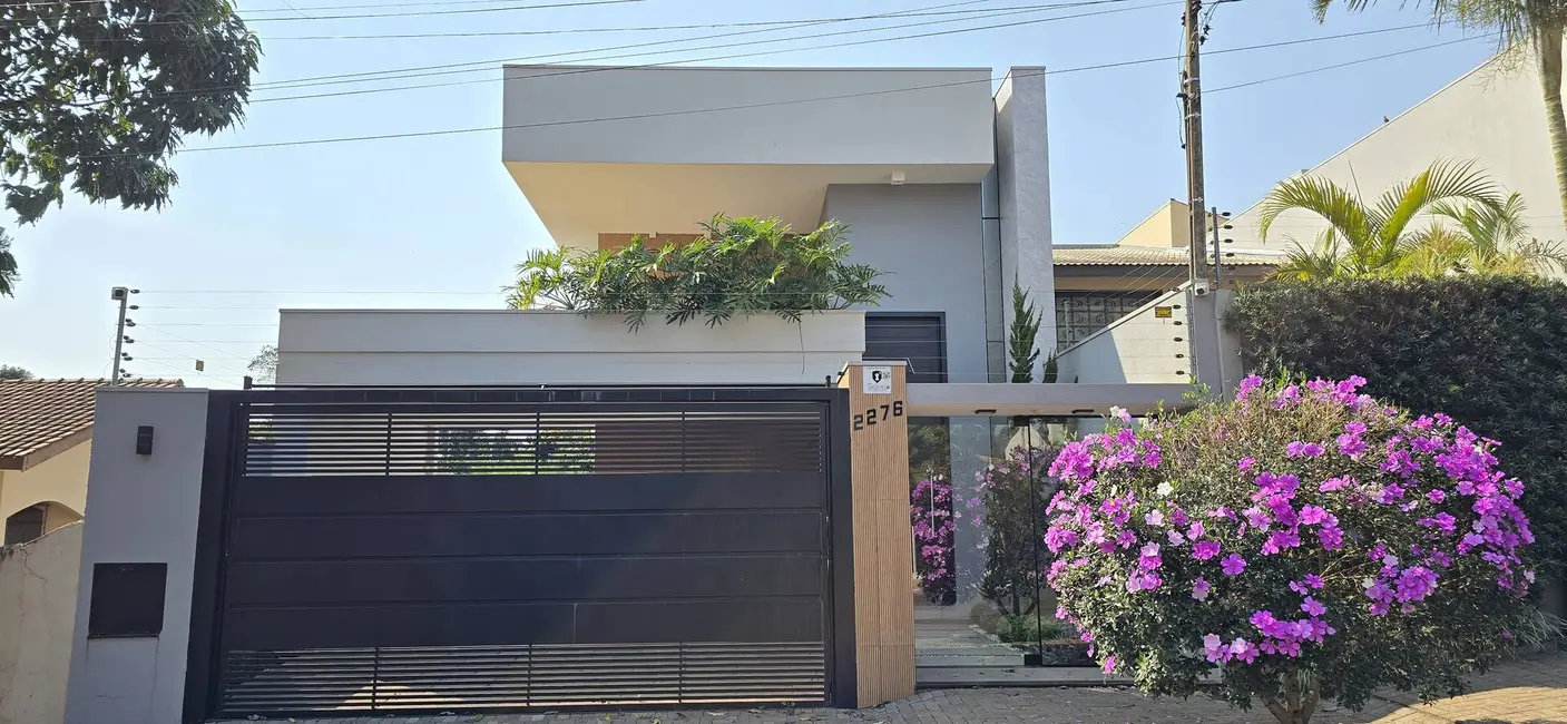 Foto 7 de Sobrado com 4 quartos à venda, 271m2 em Country, Cascavel - PR