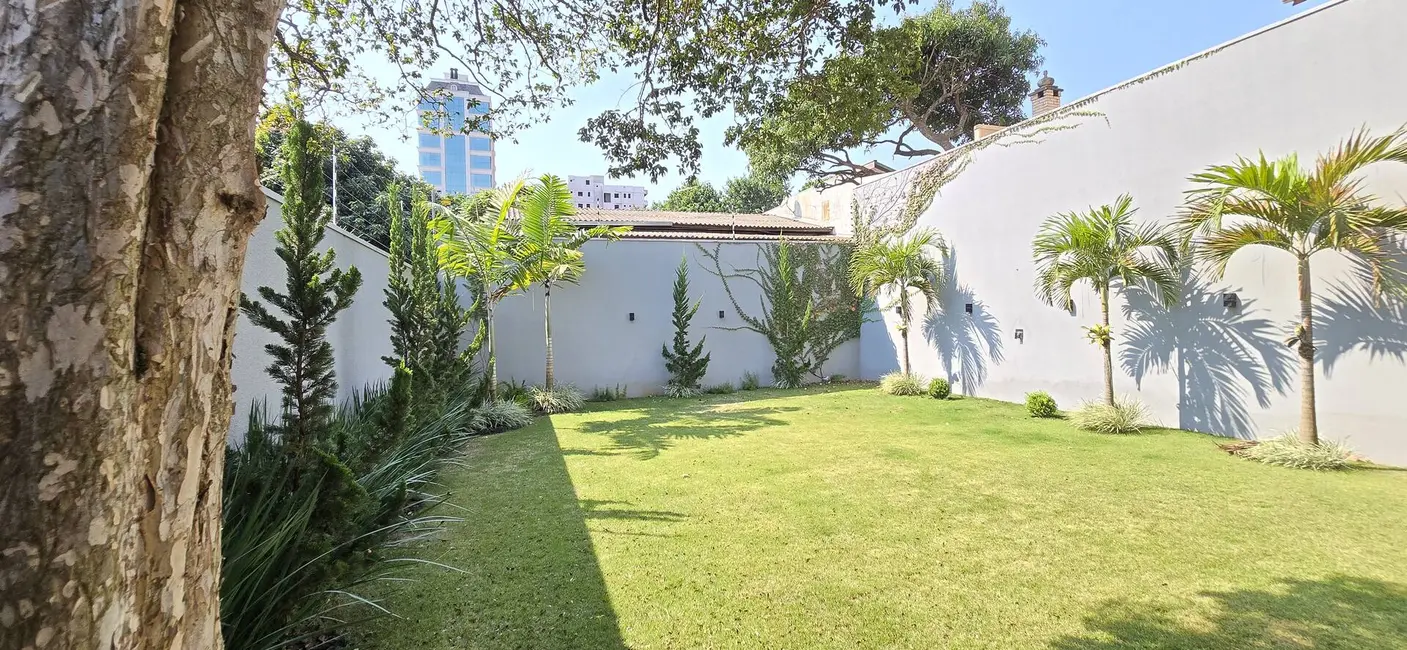 Foto 4 de Sobrado com 4 quartos à venda, 271m2 em Country, Cascavel - PR