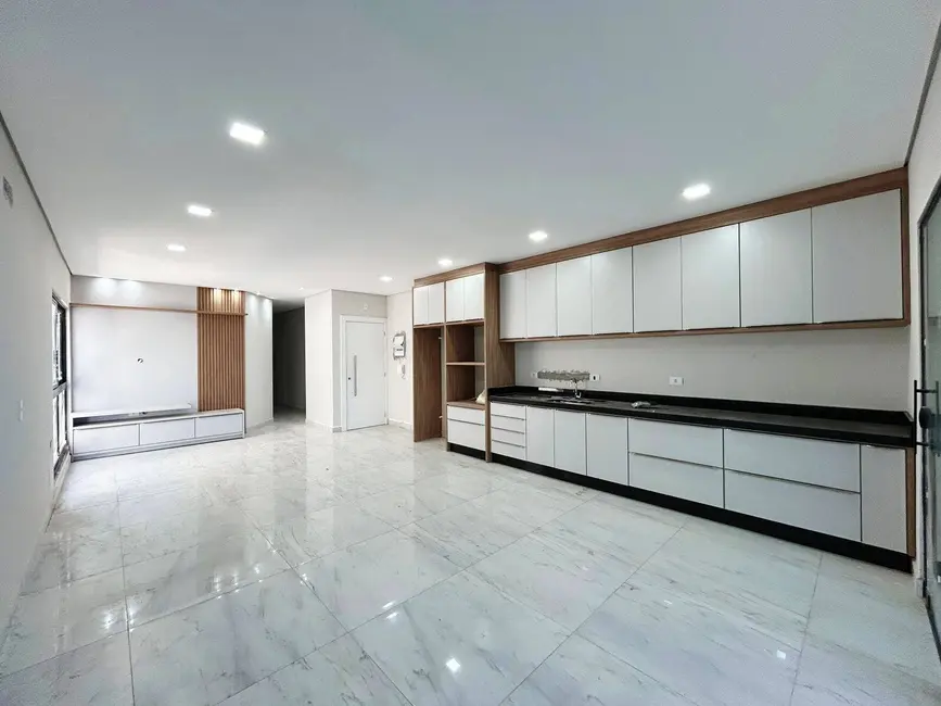 Foto 1 de Apartamento com 3 quartos para alugar, 133m2 em Santa Cruz, Cascavel - PR