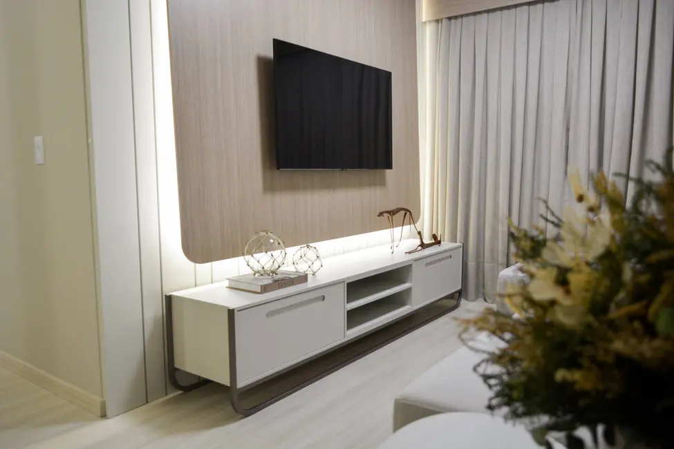 Foto 3 de Apartamento com 2 quartos à venda, 61m2 em Pioneiros Catarinenses, Cascavel - PR