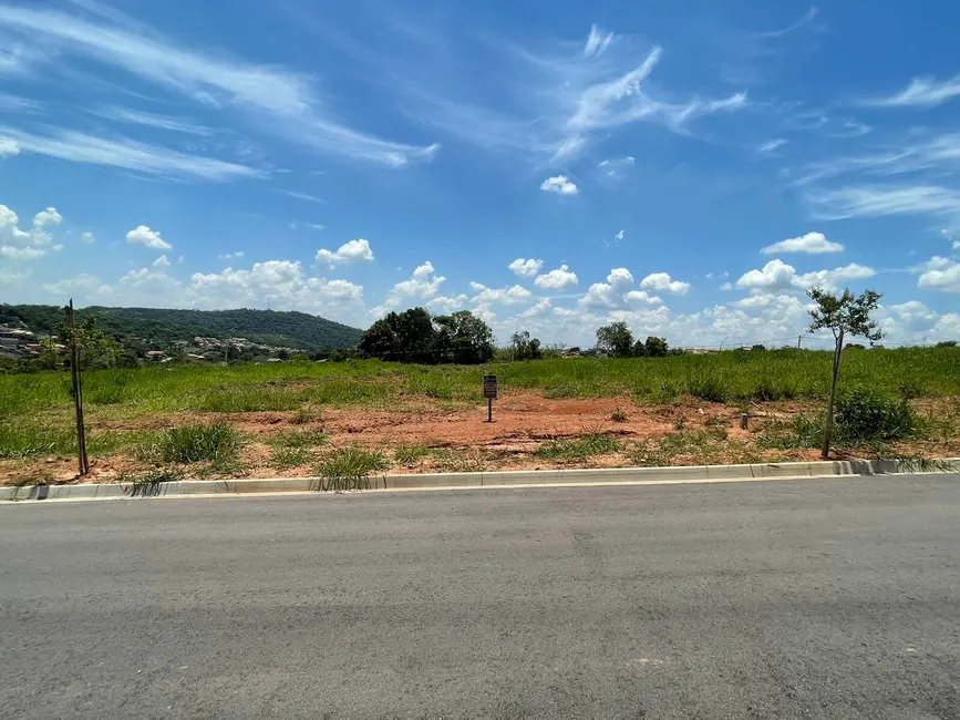 Foto 1 de Terreno / Lote à venda, 250m2 em Itupeva - SP
