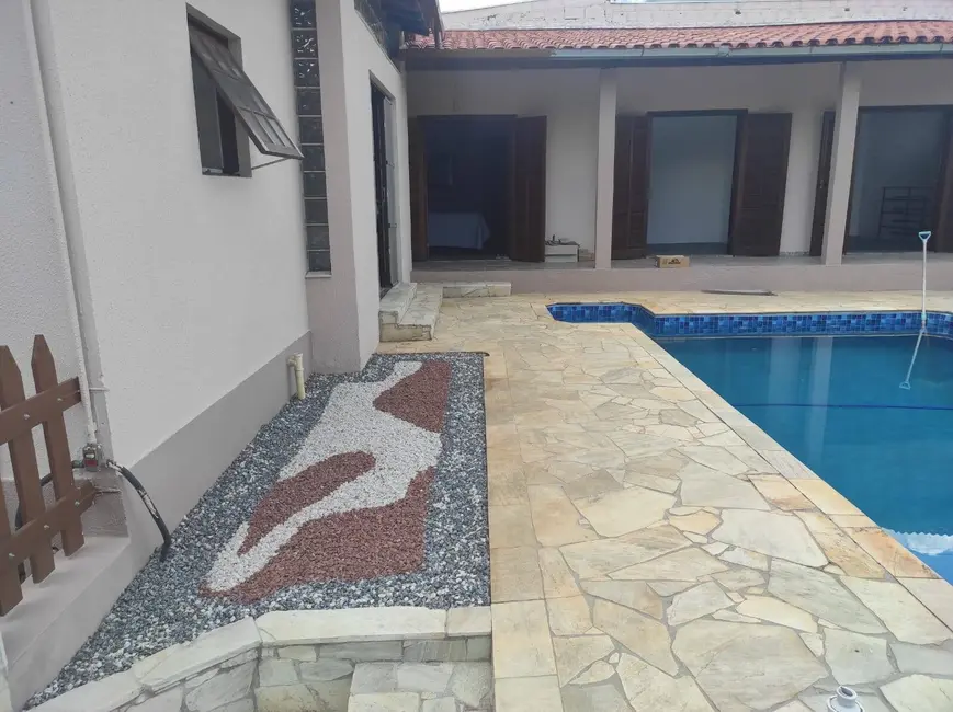 Foto 4 de Chácara com 4 quartos à venda, 1066m2 em Jundiai - SP