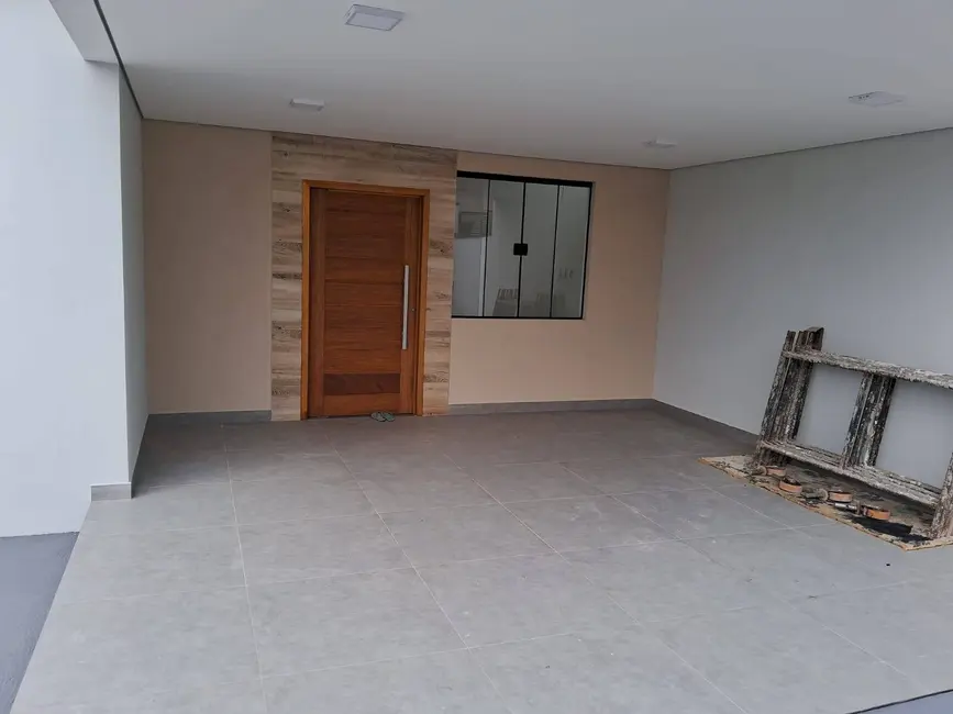 Foto 2 de Casa com 3 quartos à venda, 250m2 em Itupeva - SP