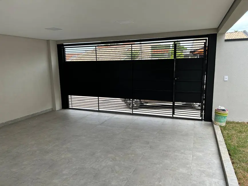 Foto 2 de Casa com 3 quartos à venda, 165m2 em Itupeva - SP