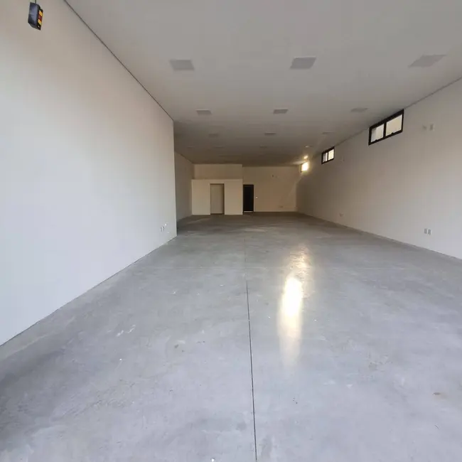 Foto 3 de Sala Comercial para alugar, 270m2 em Itupeva - SP
