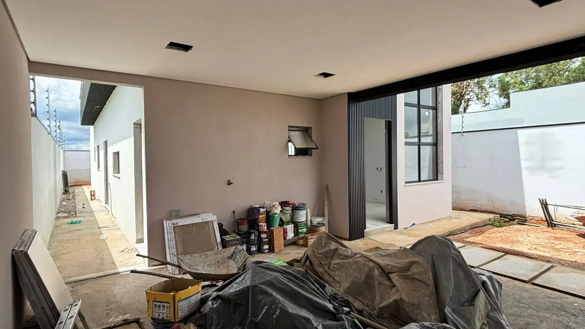 Casa com 3 quartos à venda, 250m2 em Itupeva - SP - imagem 2 Foto 2 de Casa com 3 quartos à venda, 250m2 em Itupeva - SP