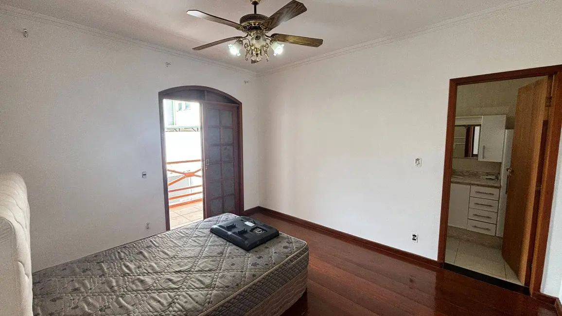 Casa com 3 quartos à venda, 300m2 em Itupeva - SP - imagem 7 Foto 7 de Casa com 3 quartos à venda, 300m2 em Itupeva - SP