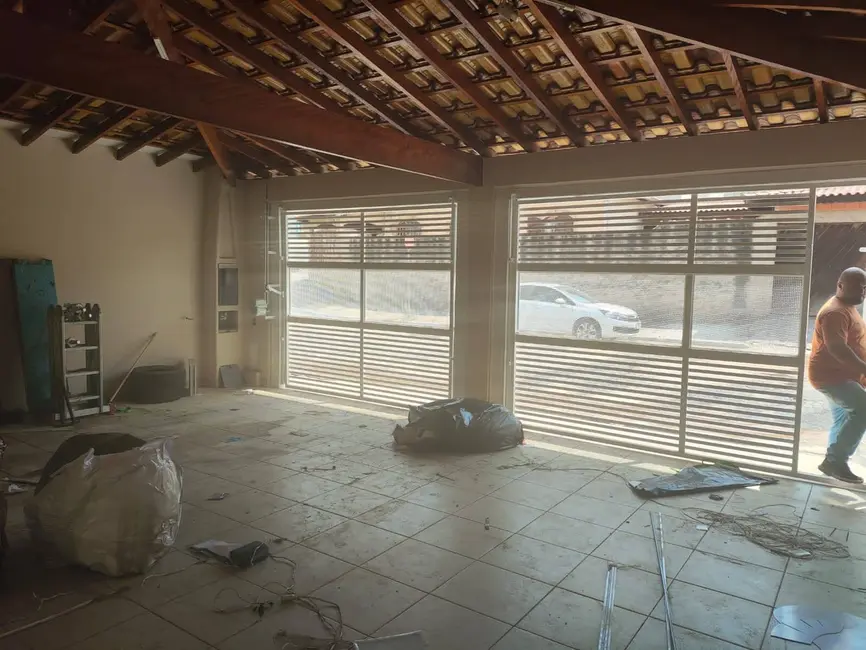 Casa com 3 quartos à venda em Itupeva - SP - imagem 2 Foto 2 de Casa com 3 quartos à venda em Itupeva - SP