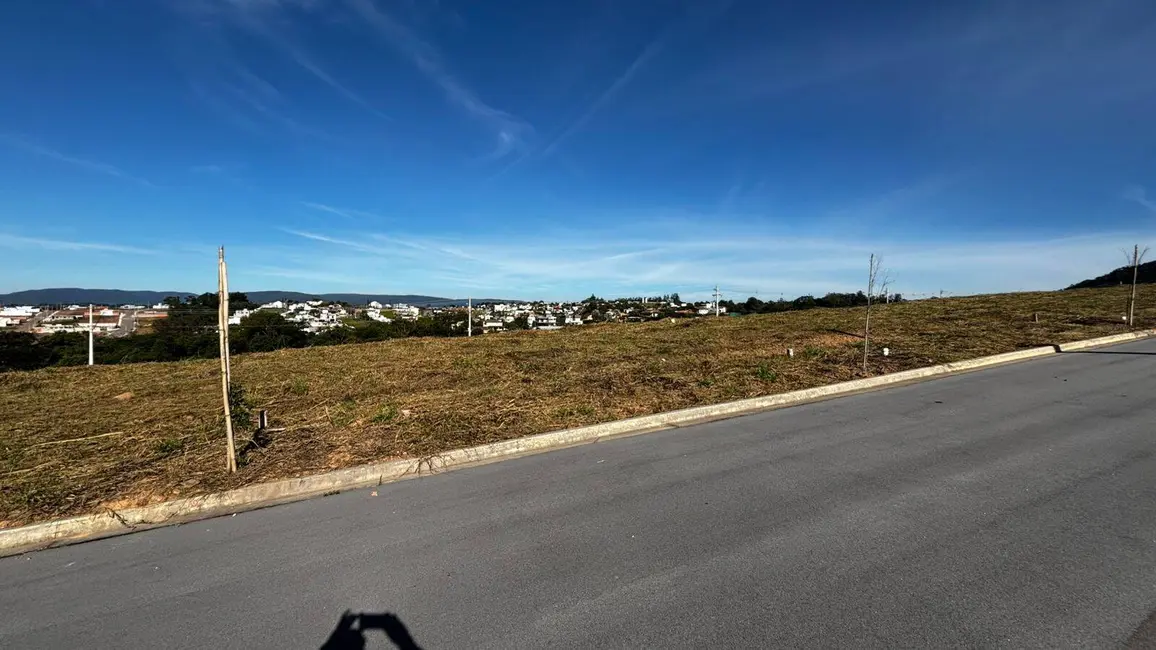 Foto 3 de Terreno / Lote à venda, 250m2 em Itupeva - SP