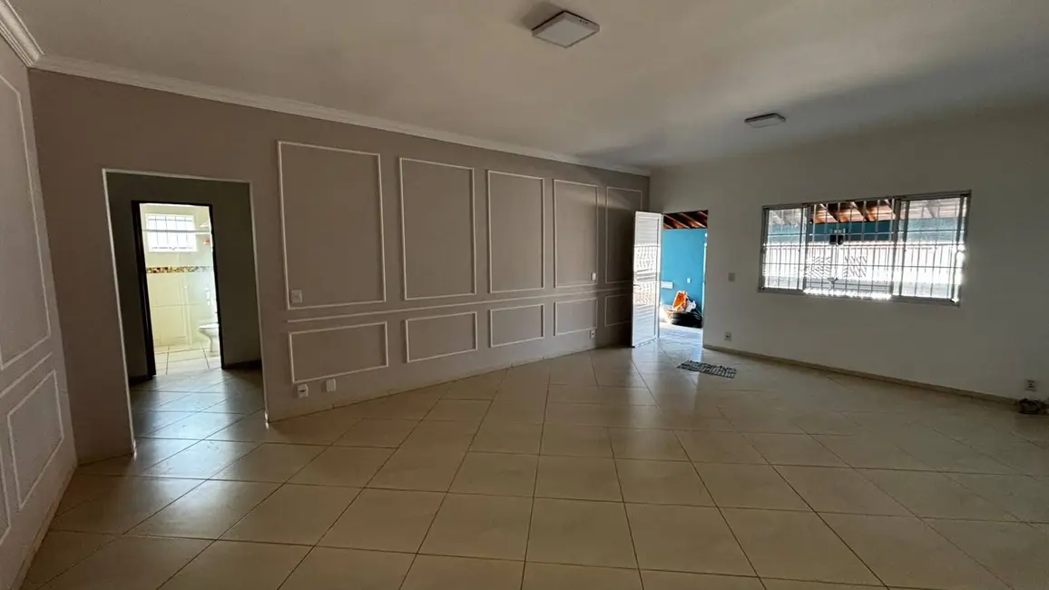 Foto 8 de Casa com 3 quartos para alugar, 250m2 em Itupeva - SP