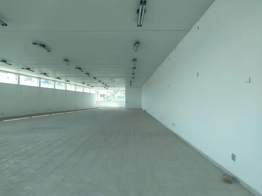 Sala Comercial para alugar, 440m2 em Vila Vergueiro, Bauru - SP - imagem 2 Foto 2 de Sala Comercial para alugar, 440m2 em Vila Vergueiro, Bauru - SP