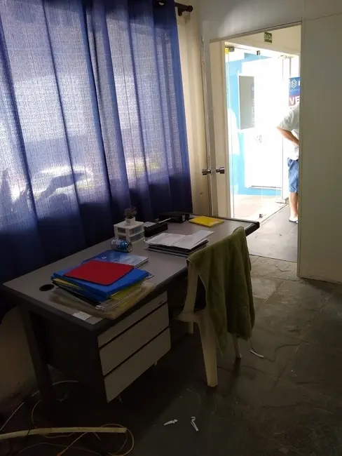 Sala Comercial à venda e para alugar, 760m2 em Vila Cardia, Bauru - SP - imagem 6 Foto 6 de Sala Comercial à venda e para alugar, 760m2 em Vila Cardia, Bauru - SP