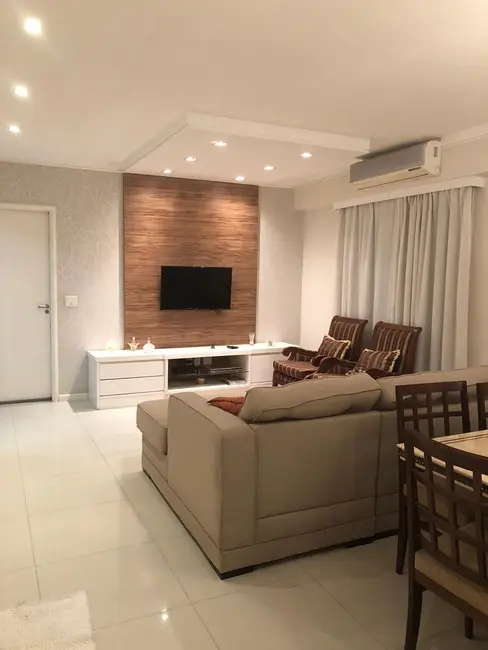Foto 10 de Apartamento com 3 quartos à venda, 136m2 em Vila Mesquita, Bauru - SP