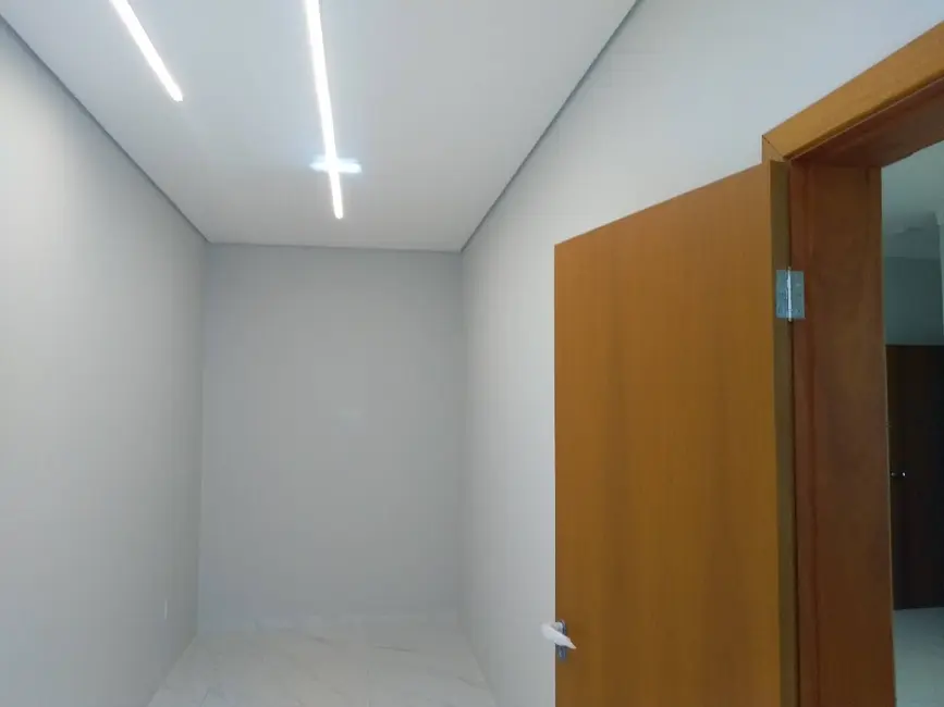 Foto 6 de Casa com 3 quartos à venda, 360m2 em Jardim Estoril III, Bauru - SP