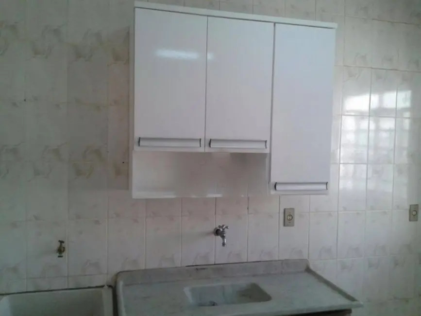 Kitnet com 1 quarto para alugar, 30m2 em Jardim Colonial, Bauru - SP - imagem 6 Foto 6 de Kitnet com 1 quarto para alugar, 30m2 em Jardim Colonial, Bauru - SP