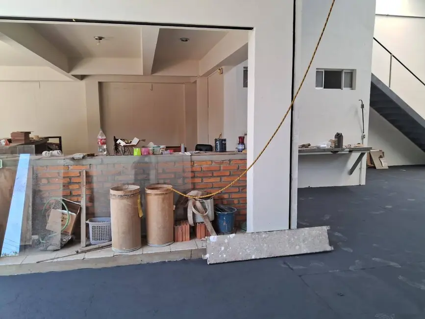 Sala Comercial para alugar, 388m2 em Vila Galvão, Bauru - SP - imagem 9 Foto 9 de Sala Comercial para alugar, 388m2 em Vila Galvão, Bauru - SP