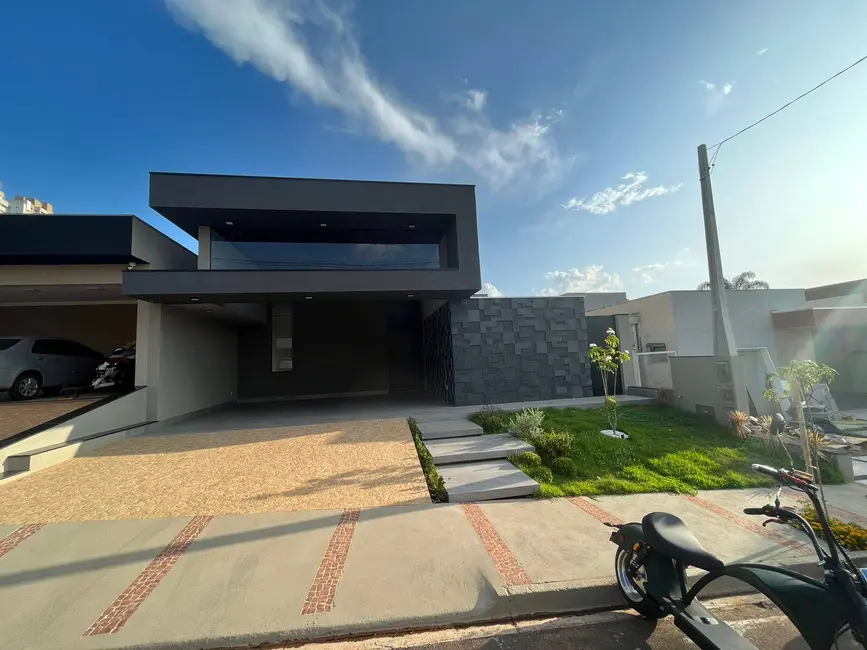 Foto 3 de Casa com 3 quartos à venda, 360m2 em Vila Aviação, Bauru - SP