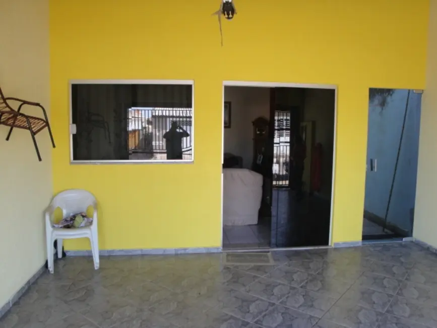 Foto 2 de Casa com 3 quartos à venda, 120m2 em Jardim TV, Bauru - SP