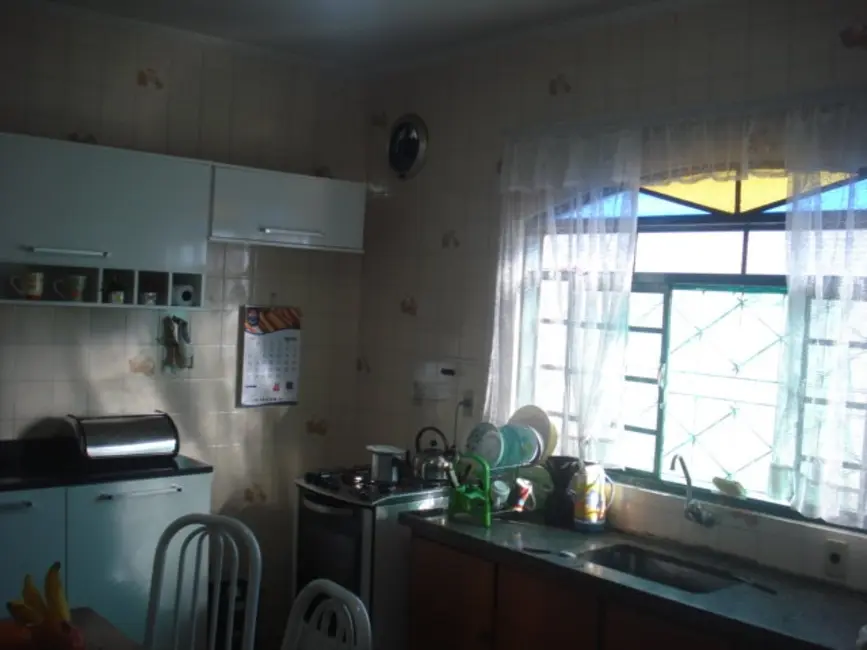 Foto 2 de Casa com 2 quartos à venda, 100m2 em Conjunto Habitacional Engenheiro Otávio Rasi, Bauru - SP