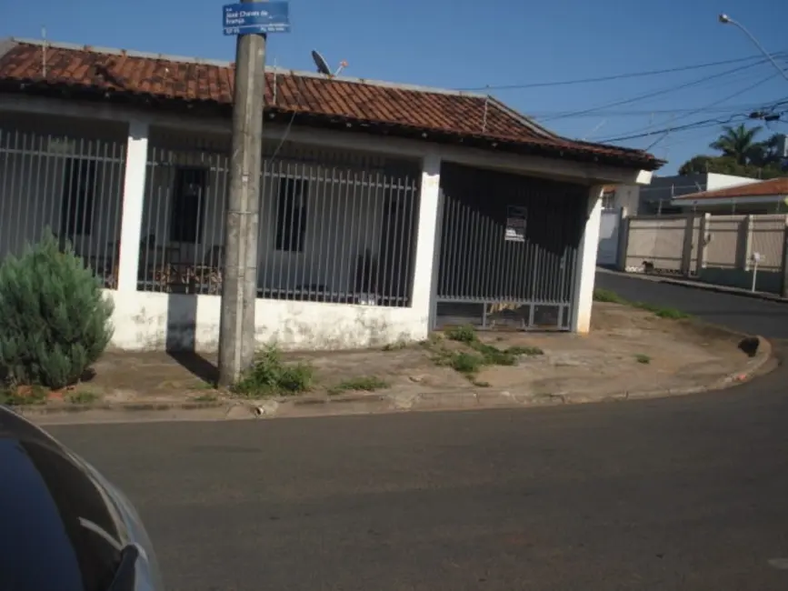 Foto 2 de Casa com 2 quartos à venda, 120m2 em Vila Alto Paraíso, Bauru - SP