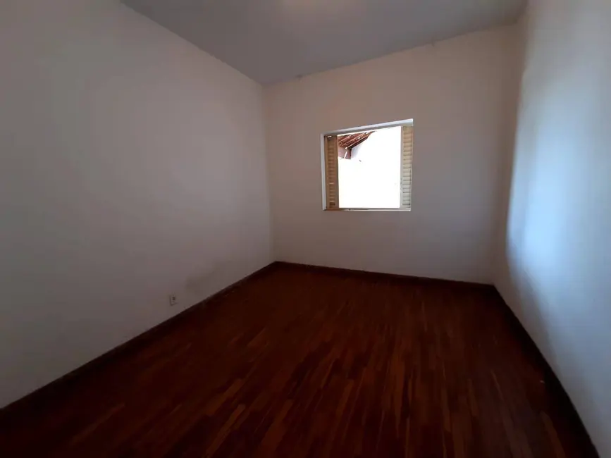 Casa com 2 quartos à venda e para alugar em Parque Vista Alegre, Bauru - SP - imagem 8 Foto 8 de Casa com 2 quartos à venda e para alugar em Parque Vista Alegre, Bauru - SP