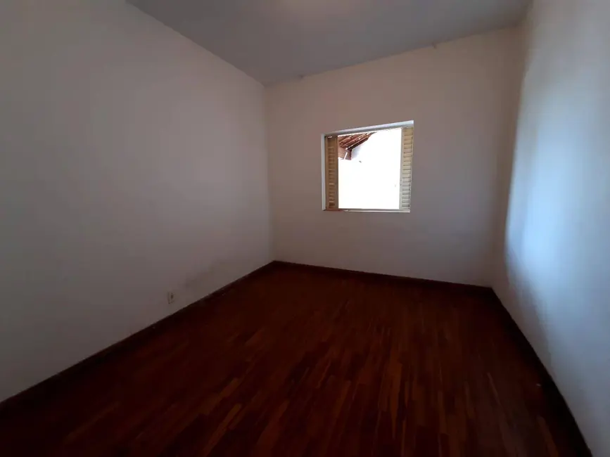 Casa com 2 quartos à venda e para alugar em Parque Vista Alegre, Bauru - SP - imagem 7 Foto 7 de Casa com 2 quartos à venda e para alugar em Parque Vista Alegre, Bauru - SP