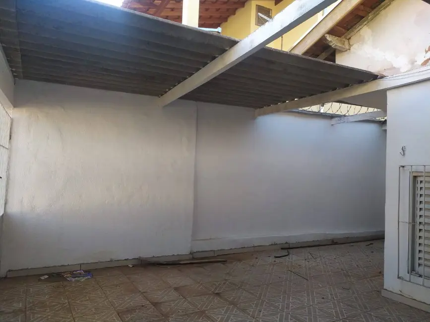 Foto 3 de Casa com 3 quartos para alugar em Jardim Bela Vista, Bauru - SP