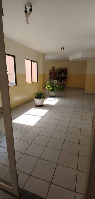 Apartamento com 2 quartos para alugar, 68m2 em Jardim Auri Verde, Bauru - SP - imagem 3 Foto 3 de Apartamento com 2 quartos para alugar, 68m2 em Jardim Auri Verde, Bauru - SP