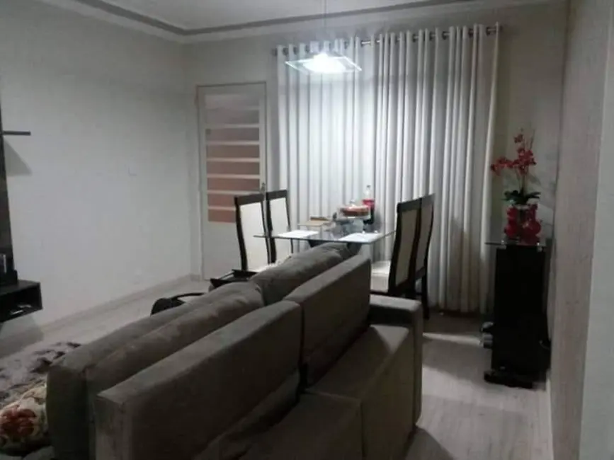 Foto 2 de Apartamento com 2 quartos à venda e para alugar, 50m2 em Distrito Industrial Domingos Biancardi, Bauru - SP
