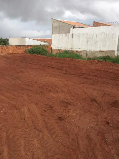 Foto 4 de Terreno / Lote à venda, 180m2 em Vila Industrial, Bauru - SP