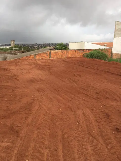 Foto 2 de Terreno / Lote à venda, 180m2 em Vila Industrial, Bauru - SP