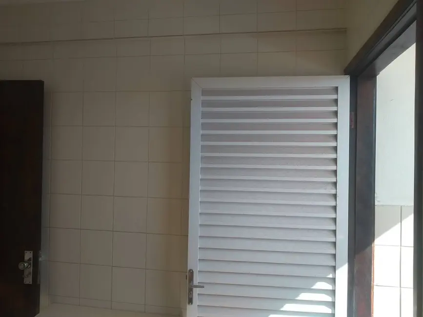 Apartamento com 1 quarto para alugar, 41m2 em Vila Santo Antônio, Bauru - SP - imagem 6 Foto 6 de Apartamento com 1 quarto para alugar, 41m2 em Vila Santo Antônio, Bauru - SP