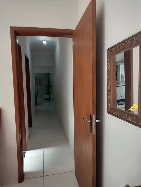 Foto 5 de Casa com 2 quartos à venda e para alugar em Parque Santa Edwiges, Bauru - SP