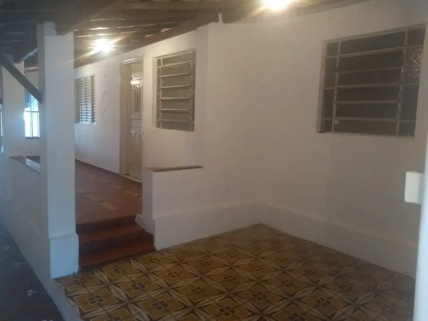 Foto 1 de Casa com 2 quartos à venda, 140m2 em Centro, Bauru - SP