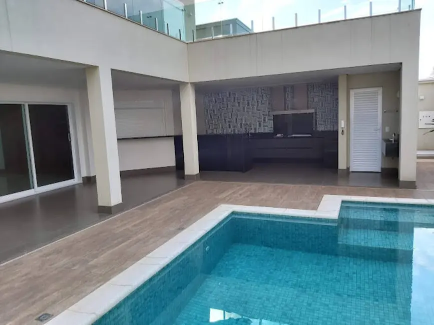 Foto 2 de Apartamento com 3 quartos para alugar em Vila Aviação, Bauru - SP