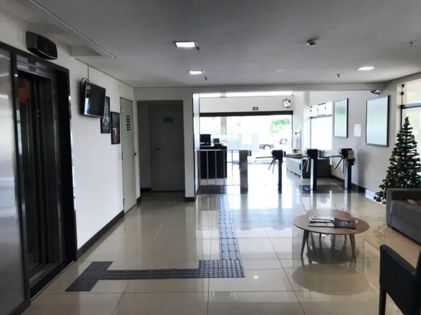 Sala Comercial para alugar, 36m2 em Vila Aviação, Bauru - SP - imagem 4 Foto 4 de Sala Comercial para alugar, 36m2 em Vila Aviação, Bauru - SP