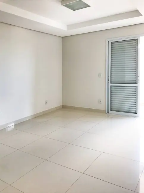 Apartamento com 4 quartos à venda e para alugar, 390m2 em Jardim América, Bauru - SP - imagem 8 Foto 8 de Apartamento com 4 quartos à venda e para alugar, 390m2 em Jardim América, Bauru - SP