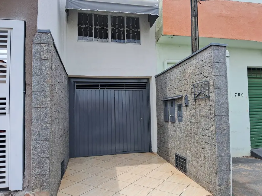 Foto 1 de Casa com 2 quartos à venda em Jardim Dona Lili, Bauru - SP